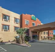La Quinta Inn & Suites by Wyndham NW Tucson Marana hotel detail image 4