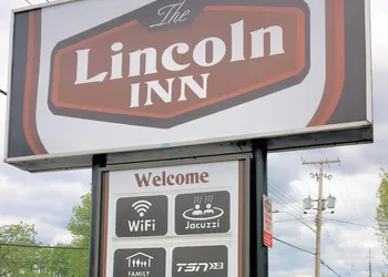 The Lincoln Inn hotel thumbnail 4