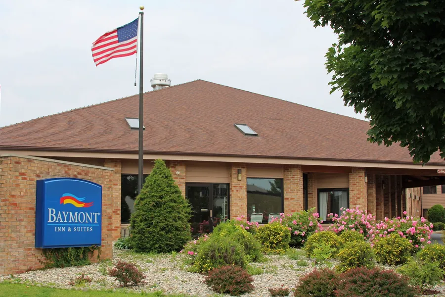 Baymont by Wyndham Battle Creek Downtown hotel detail image 2