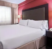 Holiday Inn Express & Suites Kendall East Miami by IHG hotel detail image 3