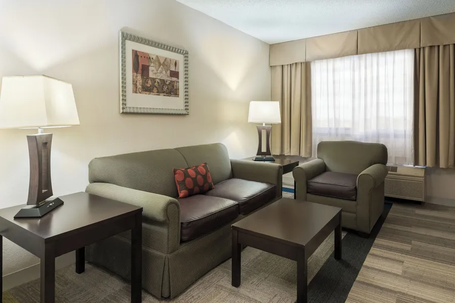 Holiday Inn Express & Suites Kendall East Miami by IHG hotel detail image 6