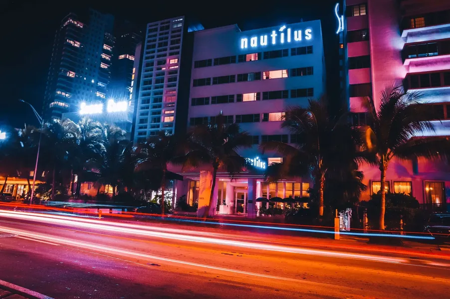 Nautilus Sonesta Miami Beach hotel detail image 2