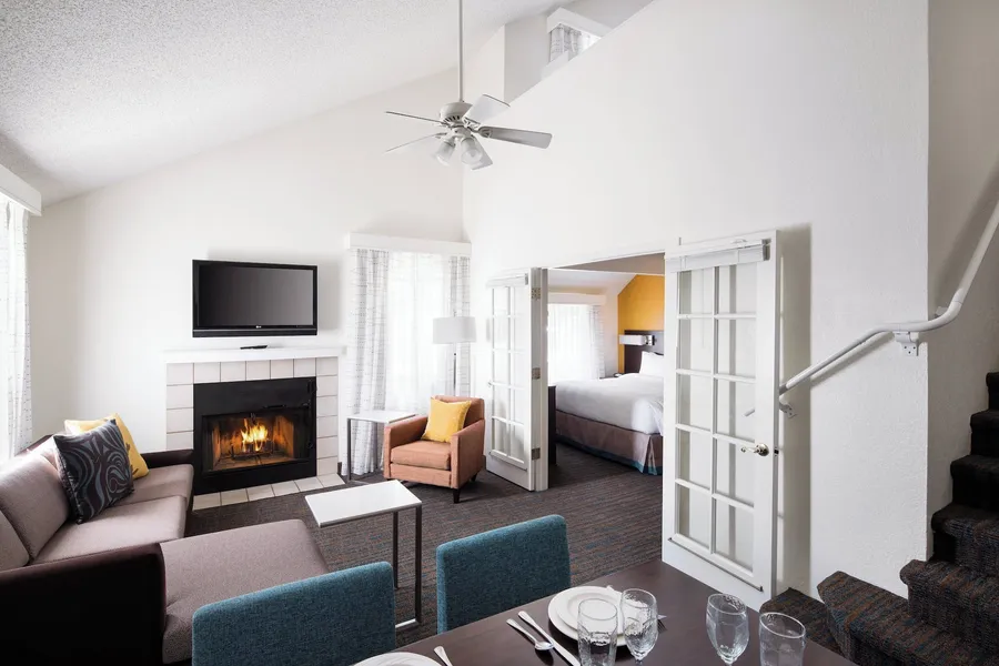 Residence Inn by Marriott Costa Mesa Newport Beach hotel detail image 6