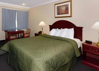 Quality Inn Near City Of Hope hotel thumbnail 7