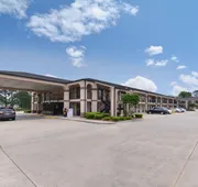 Mockingbird Inn & Suites hotel detail image 3