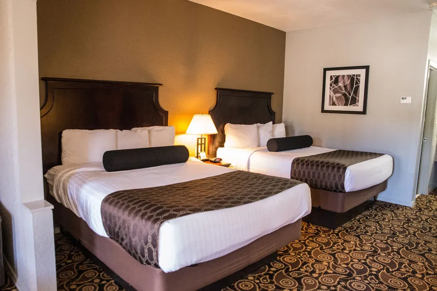 Mockingbird Inn & Suites hotel detail image 6
