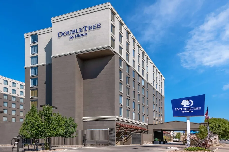 DoubleTree by Hilton Denver Cherry Creek hotel detail image 2