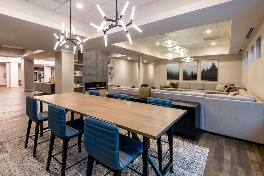 DoubleTree by Hilton Denver Cherry Creek hotel detail image 6