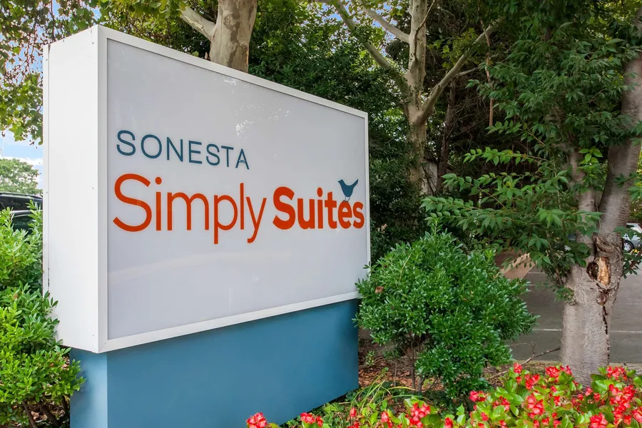 Sonesta Simply Suites Memphis East Poplar Pike hotel detail image 2