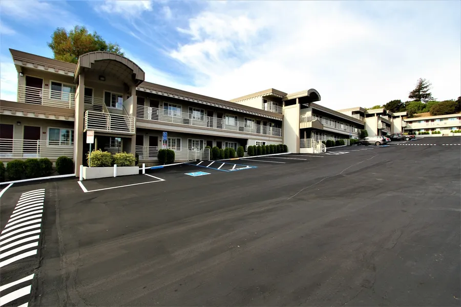 Budget Inn of Hayward hotel detail image 6