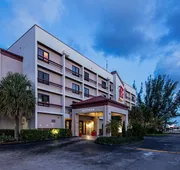 Red Roof Inn PLUS+ Miami Airport hotel detail image 5
