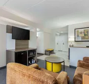 Comfort Inn Herndon - Reston hotel detail image 7