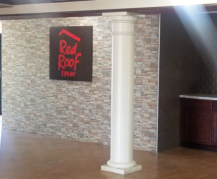 Red Roof Inn & Suites Houston - Hobby Airport hotel detail image 6