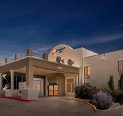 Comfort Inn Santa Fe South hotel detail image 4
