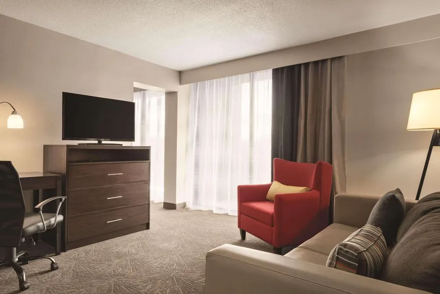 Country Inn & Suites by Radisson, Erlanger - Cincinnati South hotel detail image 6