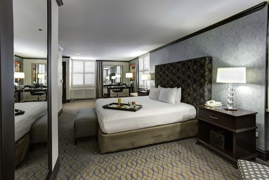 Hilton Orrington / Evanston hotel detail image 6