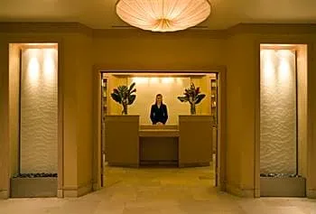 Fashion Island Hotel hotel thumbnail 2