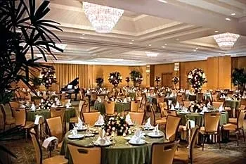 Fashion Island Hotel hotel thumbnail 4