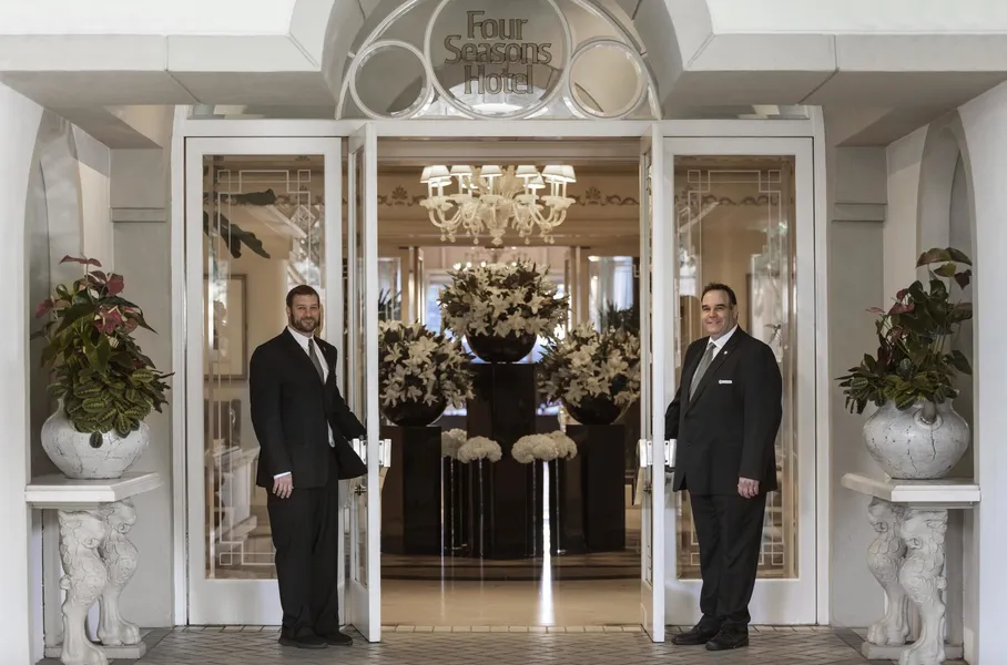 Four Seasons Los Angeles at Beverly Hills hotel detail image 2