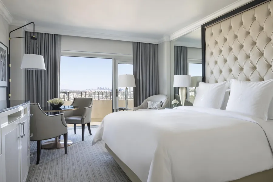 Four Seasons Los Angeles at Beverly Hills hotel detail image 6