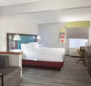 Hampton Inn Youngstown/Boardman hotel detail image 7