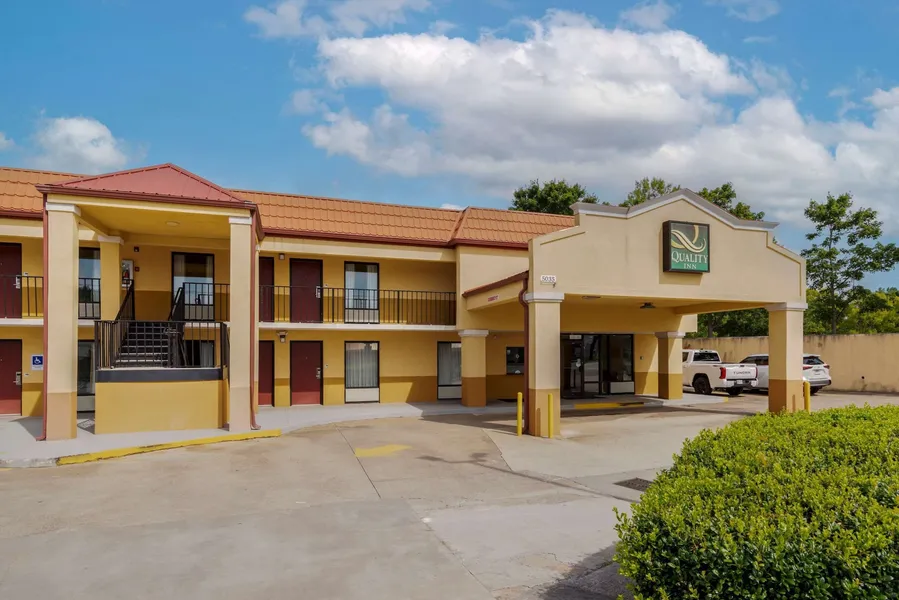 Quality Inn Acworth North hotel detail image 2