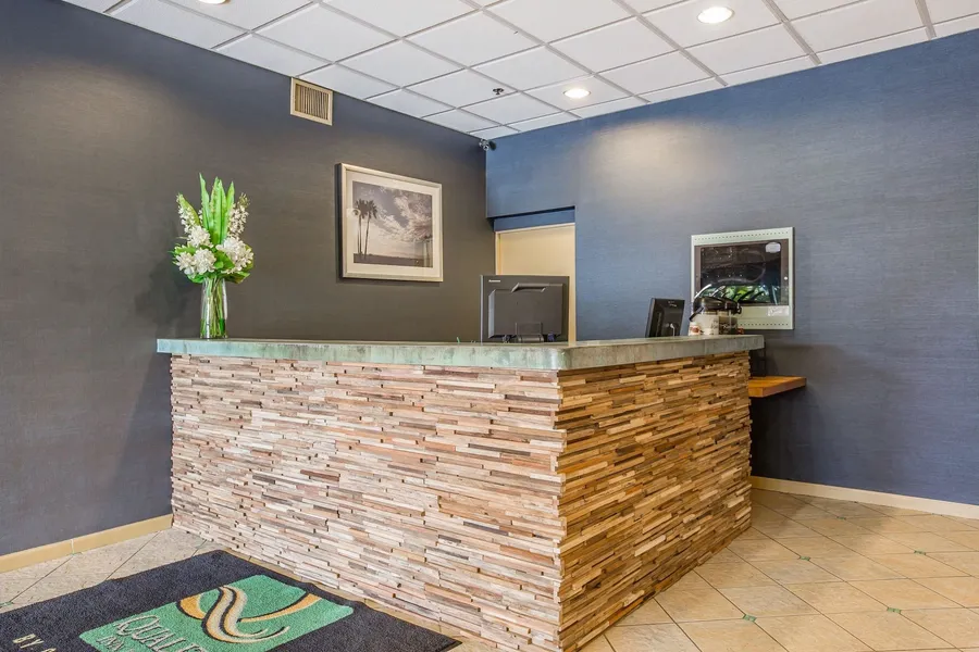 Quality Inn & Suites Hermosa Beach hotel detail image 6