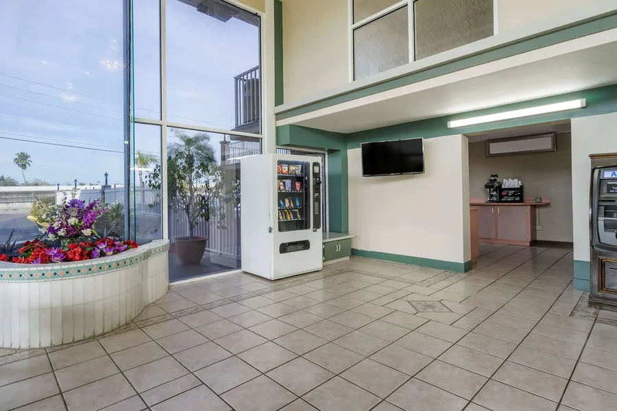 Rodeway Inn Clearwater - Largo hotel detail image 6