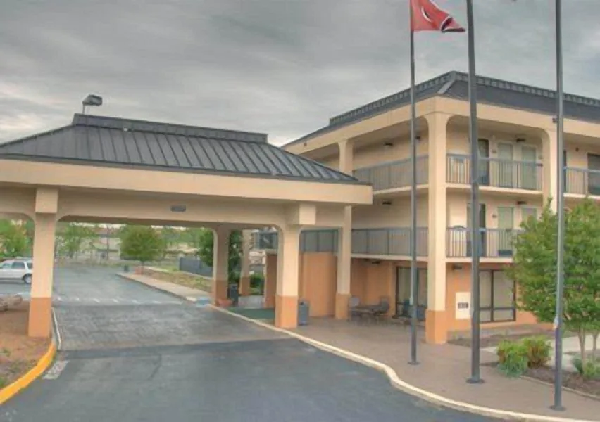Quality Inn Merchants Drive hotel detail image 2