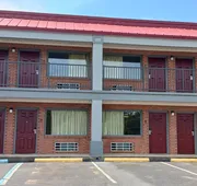 Red Roof Inn & Suites Scottsboro hotel detail image 5