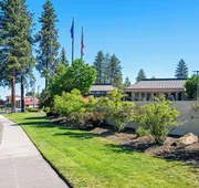 Red Lion Inn & Suites Deschutes River Bend hotel detail image 4
