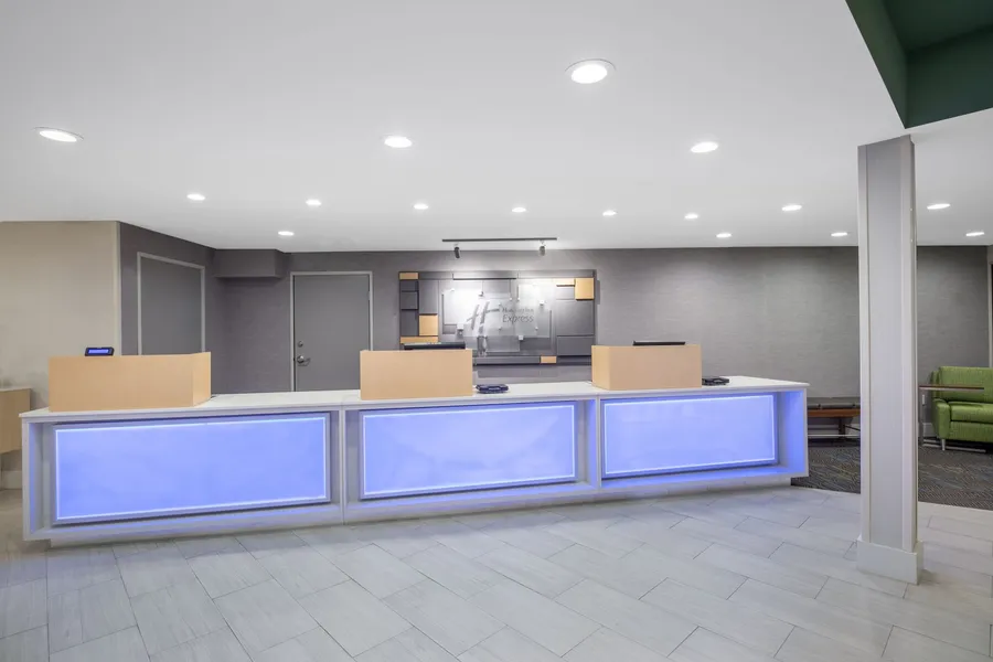 Holiday Inn Express San Diego Airport - Old Town by IHG hotel detail image 6