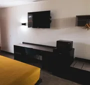 Express Inn & Suites hotel detail image 7