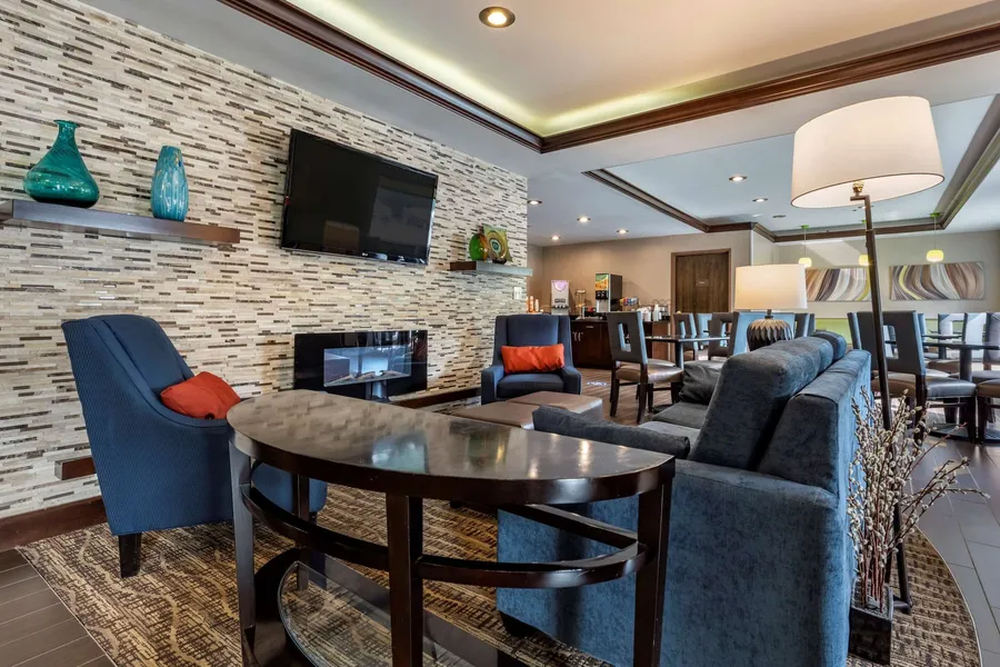 Comfort Inn & Suites Butler hotel detail image 2