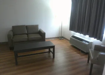 Red Roof Inn Palatine hotel thumbnail 7