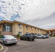 Comfort Inn Okemos - East Lansing hotel detail image 3