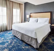 Embassy Suites by Hilton Alexandria Old Town hotel detail image 4