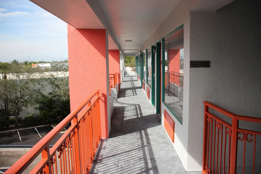 Boca Suites Deerfield Beach, SureStay Collection by BW hotel detail image 2