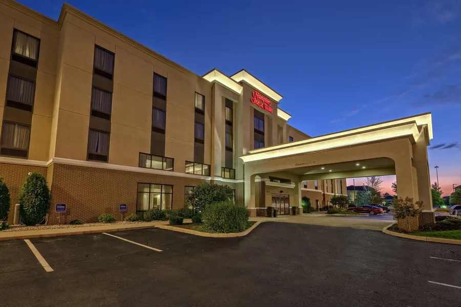Hampton Inn & Suites Toledo-Perrysburg hotel detail image 2