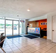 Motel 6 Houston, TX - East hotel detail image 4