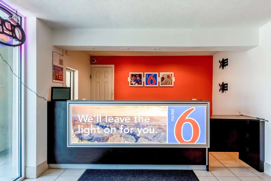 Motel 6 Houston, TX - East hotel detail image 6