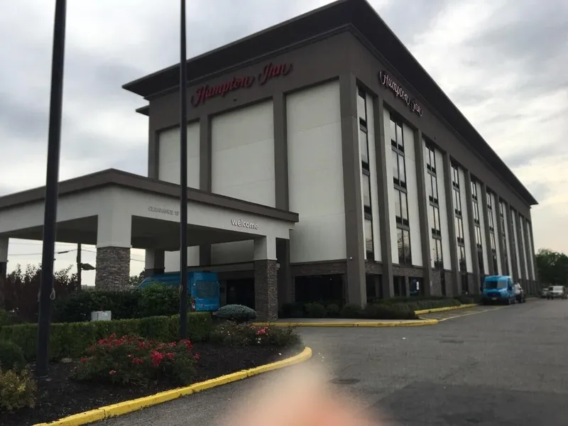 Holiday Inn Express Newark Airport Elizabeth by IHG hotel detail image 2