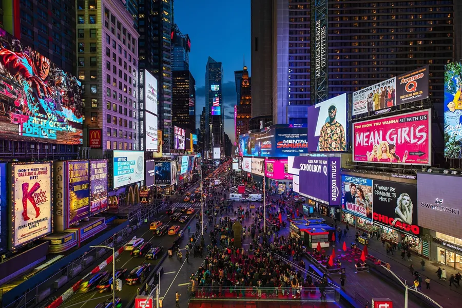 Renaissance New York Times Square Hotel by Marriott hotel detail image 2