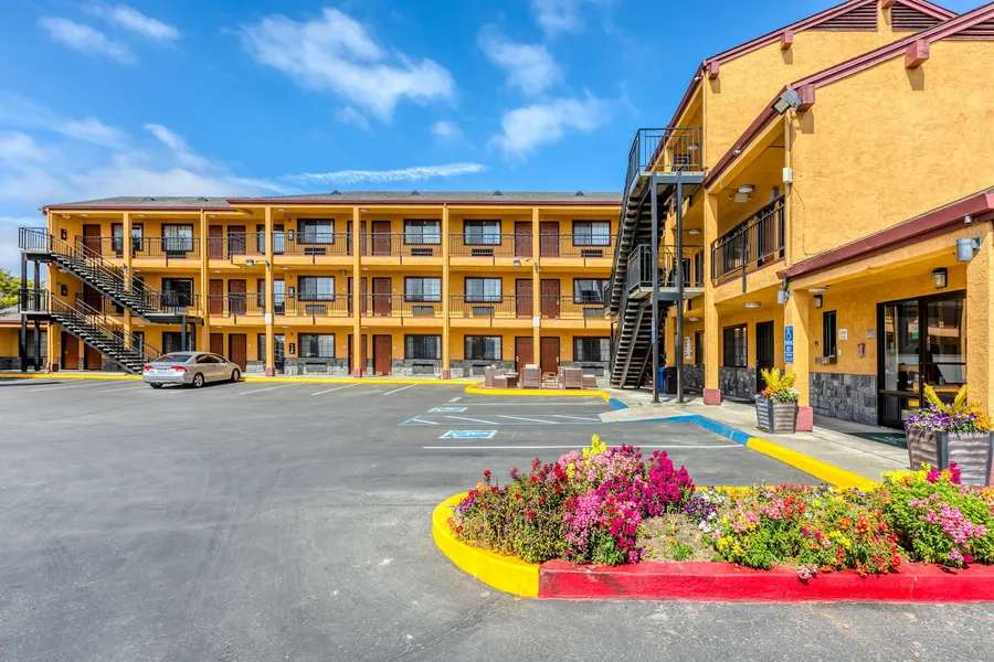 Quality Inn Salinas City Center Area hotel detail image 2