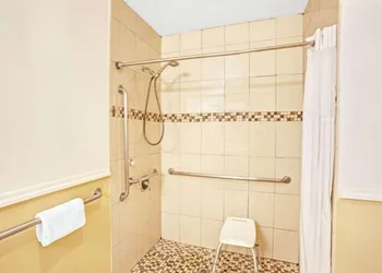 Days Inn by Wyndham Whittier Los Angeles hotel thumbnail 5