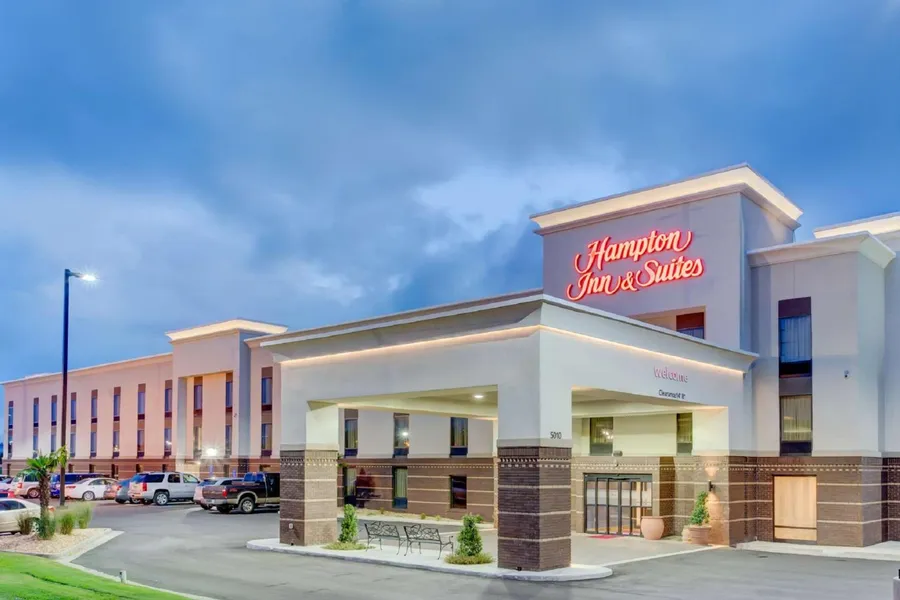 Hampton Inn & Suites Macon I-475 hotel detail image 2