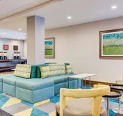 Hampton Inn & Suites Macon I-475 hotel detail image 3