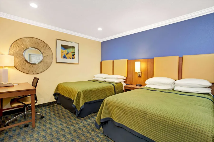 Days Inn by Wyndham San Francisco - Lombard hotel detail image 6