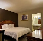 Country Club Inn & Suites hotel detail image 5