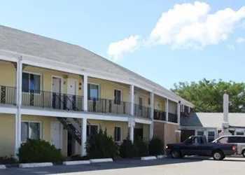 Cape Cod Inn hotel thumbnail 3